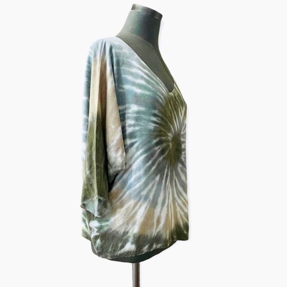 Women's Sweater GIGI MODA Floral Tie Dye Sweater Knit Sweater Kaftan Style Top - Picture 4 of 7
